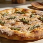 Pain plat à la farine de châtaigne et romarin : sans levure, prêt en 20 minutes